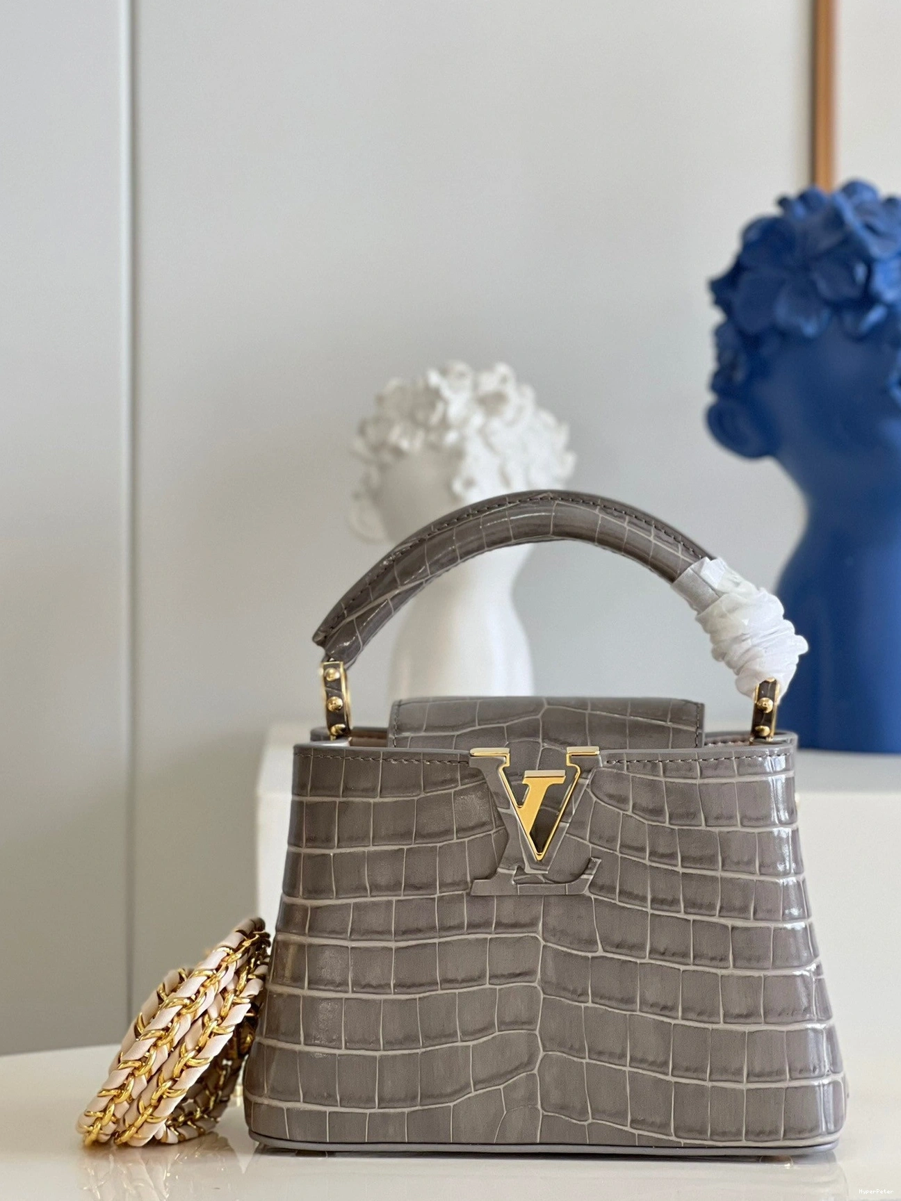 LOUIS MINI CAPUCINES VUITTON 0707